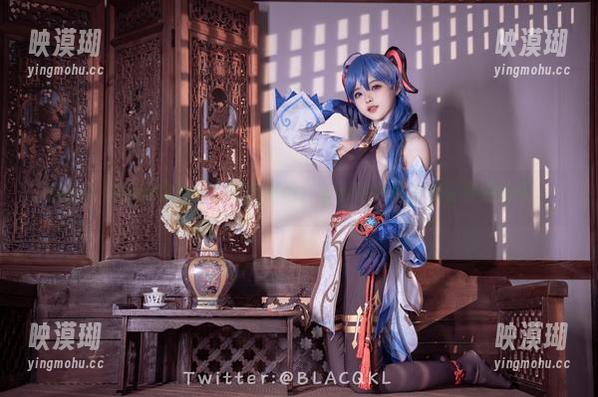 精选！白莉爱吃巧克力小舞图包，看看她如何把舞姿变成艺术。