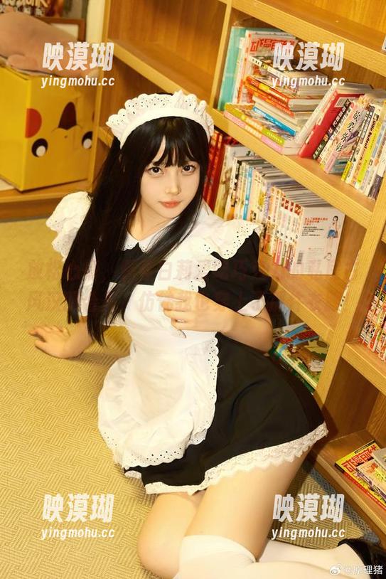 放松心情，看看白莉爱吃巧克力的私房古风汉服合集，仿佛我也穿上了那件衣服！