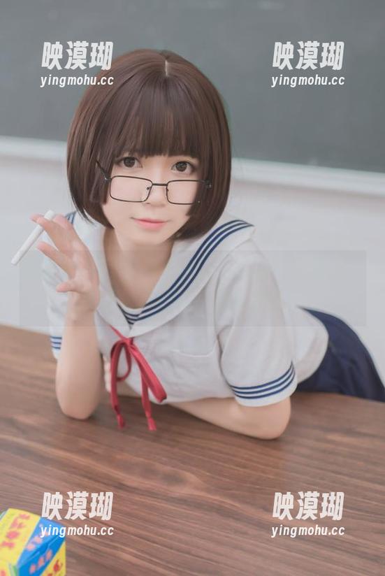 白金Saki的丝袜合集：一张比一张诱人，腿啊，真是个神奇的存在！