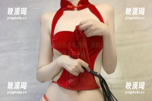 微密圈 - 相扑猫和她的红色吊带旗袍，谁能抗拒这样的图片？一键下载走起！