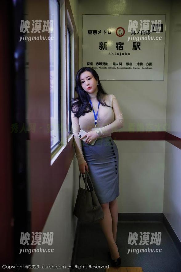 秀人网 - 安然anran浴缸集：看她在水中如何释放自我！
