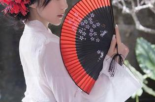 秀人网 – 小逗逗死库水原图精选：你一边看我，一边妄想的日常！