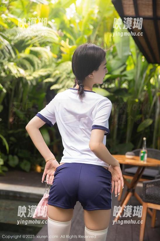 秀人网 - 福利图集大揭秘！林文文yooki女王让人忍不住想多看几遍，真是个奇妙的存在。