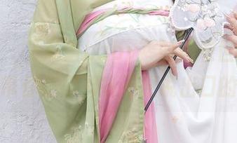 秀人网 – “私语baby”的内衣世界，精选图片带你窥探那些不愿说出口的心事。