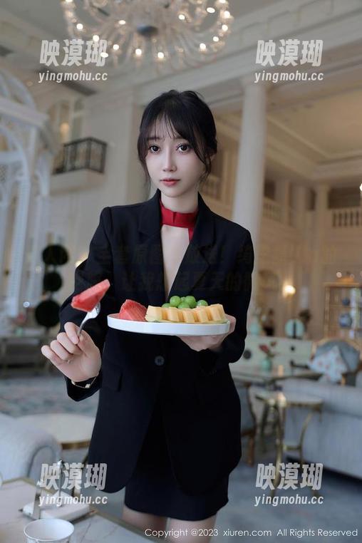 秀人网-绮里嘉Ula 秀人网 - 全套原图大放送!绮里嘉Ula的制服,让我想起夏天的微风!