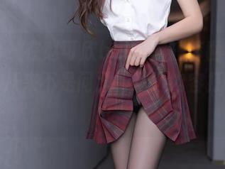 秀人网 – 在赵可欣baby的短裤世界里，‘短’从来不是问题，精选内容打破常规！