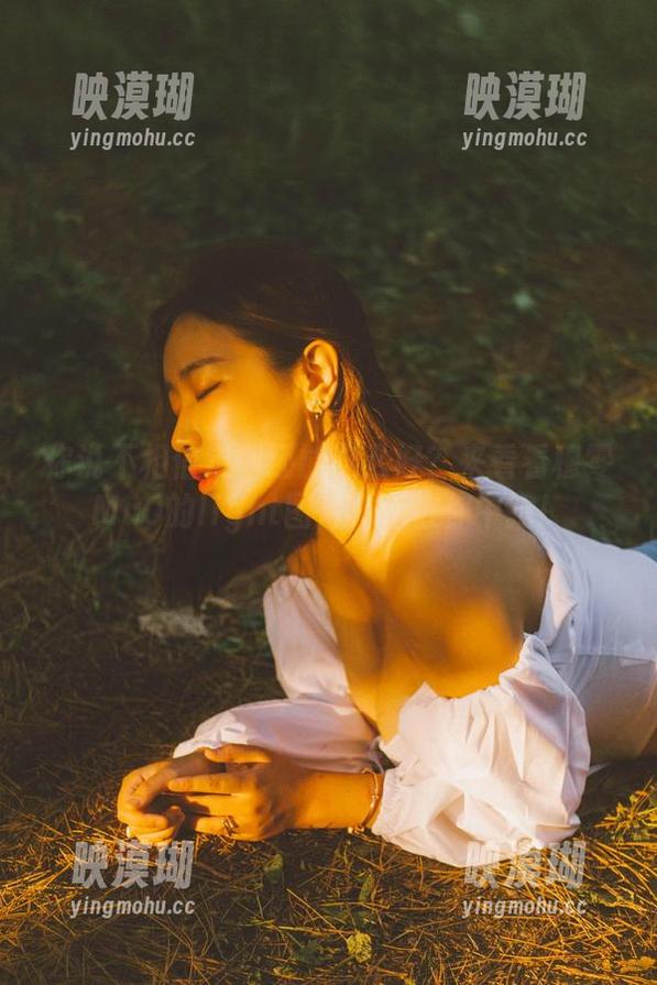 你说不相信定制还能这么好？来看看穆零Mu0的light图片，保准你中招！