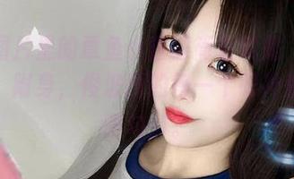 这张图片里的章鱼小童谣简直就是“海洋女神”附身，绫波丽的每一个眼神都在无限勾引。