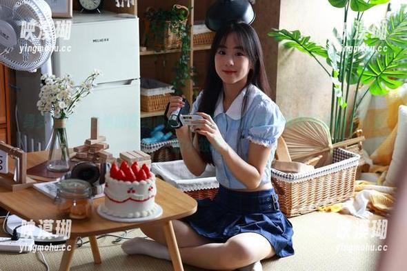 绮梦摄影 - 佳怡的在线画廊：每张女孩的图片仿佛在说什么可爱的小故事。
