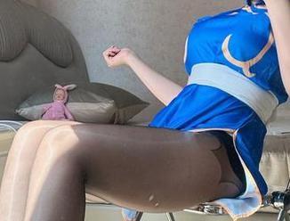 微密圈 – 在美邵女Baby的私拍原图里，纯白已不仅仅是颜色，更是一种状态啊！