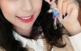 叹为观止的自拍！舞小喵的原图简直让我怀疑人生。