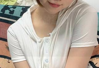 微密圈 – 葱油饼er的猛女：她的套图让我想起小时候的街角，那种朦胧而又甜蜜的偷吃感…