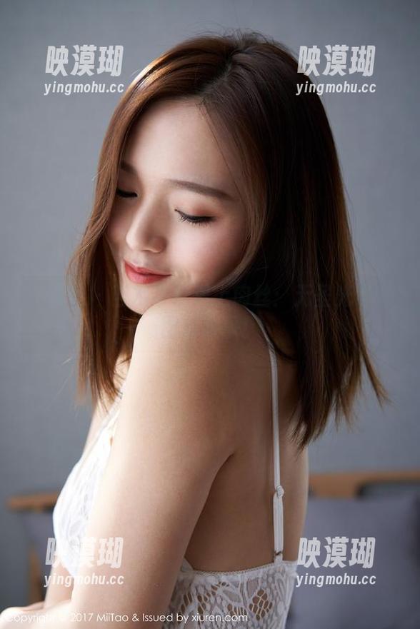 蜜桃社 - 当木奈奈遇上肉丝：无圣光下的图片故事！