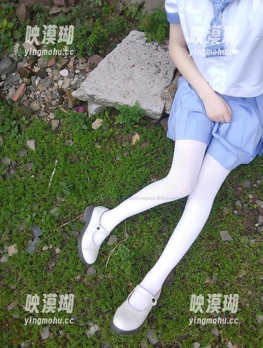 我又被西尔酱的刻晴腿私房美图震撼到了，真是个勾人的家伙！