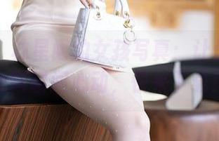 语画界 – 林星阑的女孩写真：让你感受什么叫瞬间心动，快来下载！
