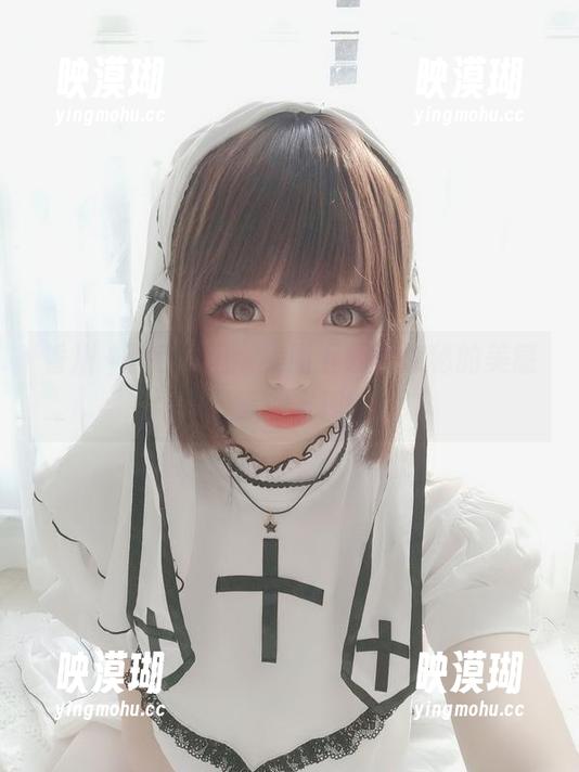 香川澪黑色梦境：美图下载，隐秘的美感等你发现