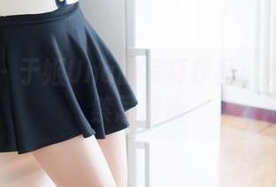 魅妍社 – 于姬Una的写真作品：教室里的禁忌游戏