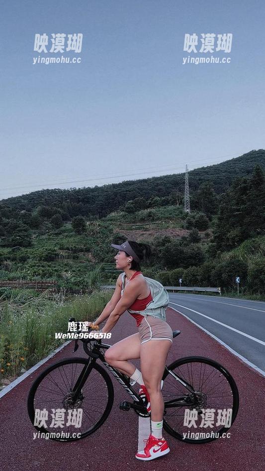 微密圈 - 鹿瑶女友的私房图集：从生活中找到的小幸福